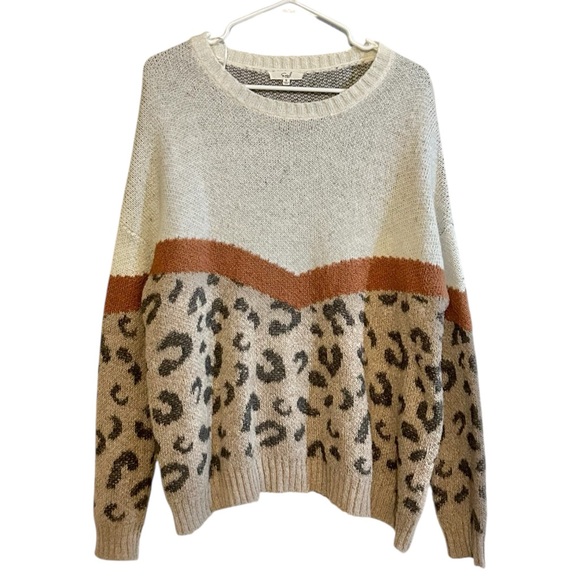 easel Sweaters - Easel Boho Leopard‎ Print Acrylic Oversized Sweater